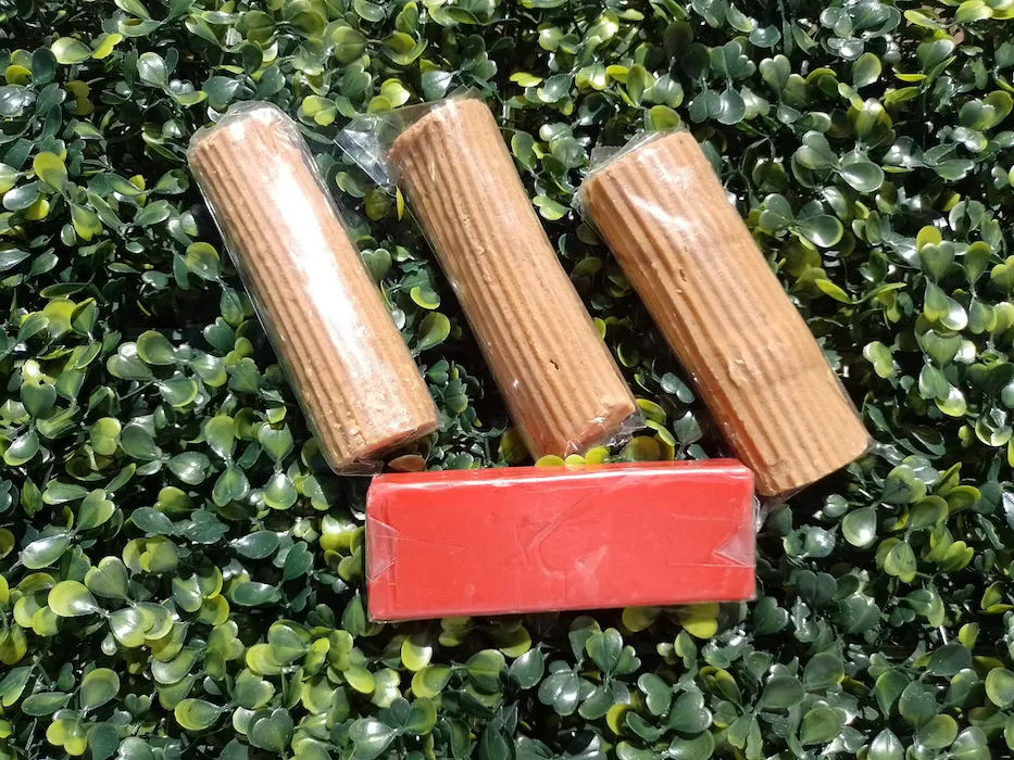 Macarrón con dulce de leche tamaño grande